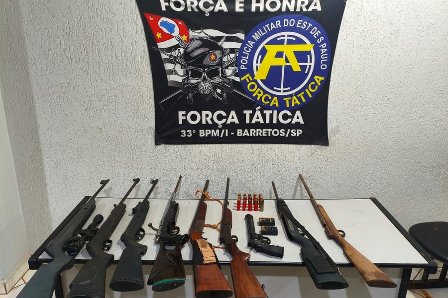baluartv.com.br | Força Tática apreende arsenal e suspeito por posse irregular de arma de fogo em Colina