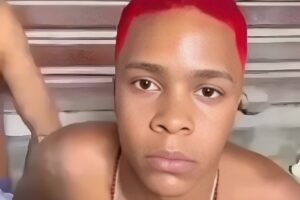 Fotografia obtida em redes sociais de traficante capturado durante megaoperação policial no Rio de Janeiro.